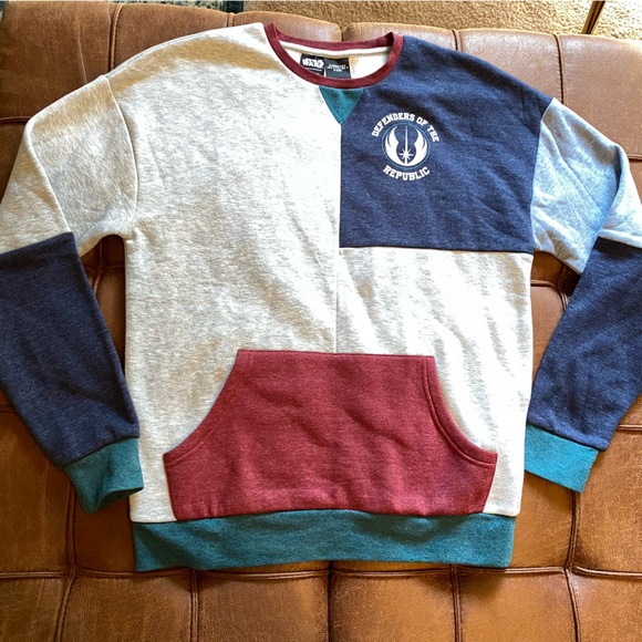 Disney Star Wars Our Universe Skywalker Academy Sweatshirt and Sweat Pants Set - Picture 6 of 14